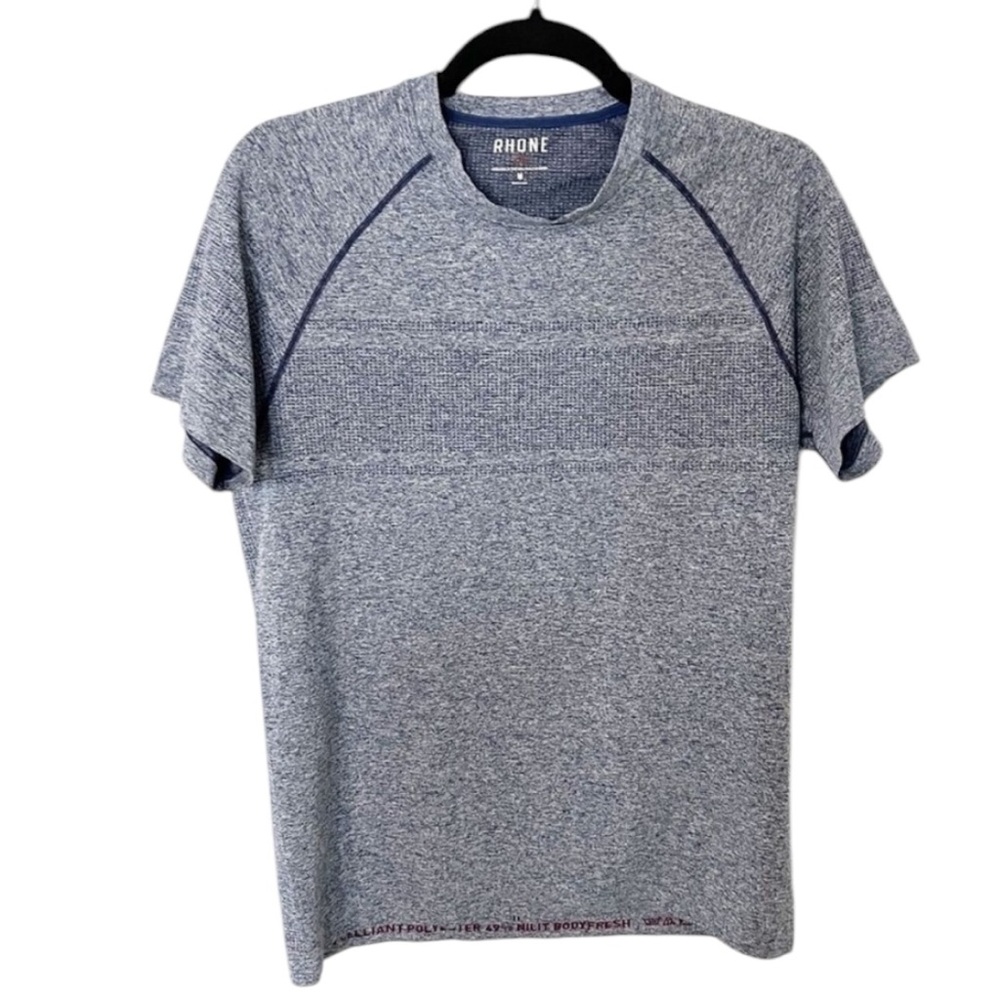 RHONE Men’s Short Sleeve Workout Tee in Heathered Blue Sz L Excellent Condition